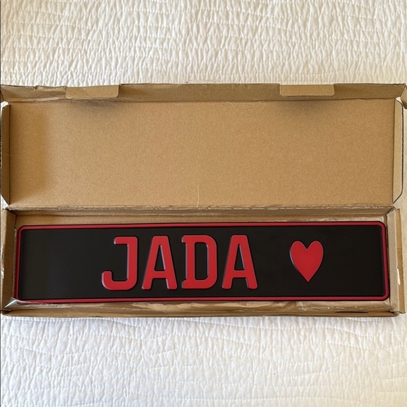 European Custom Car Tag  with name “ JADA” and a Heart - Picture 4 of 4